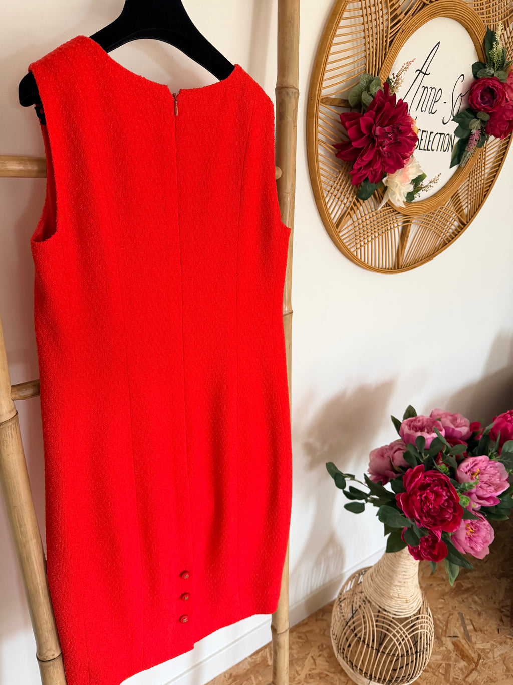 Robe Chanel en tweed rouge