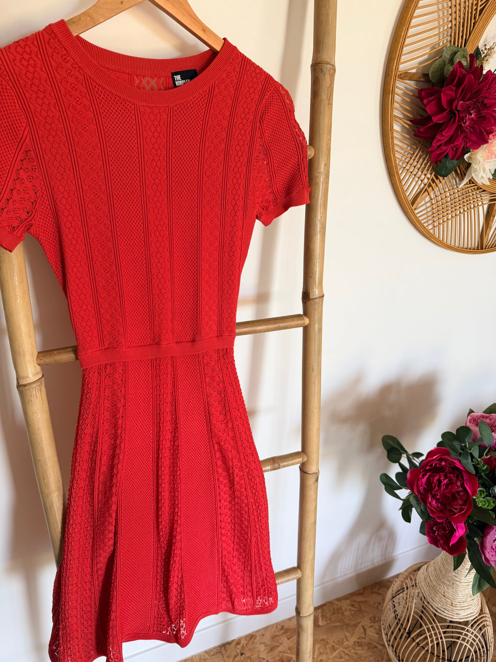 Robe Corail / Orange en maille The Kooples
