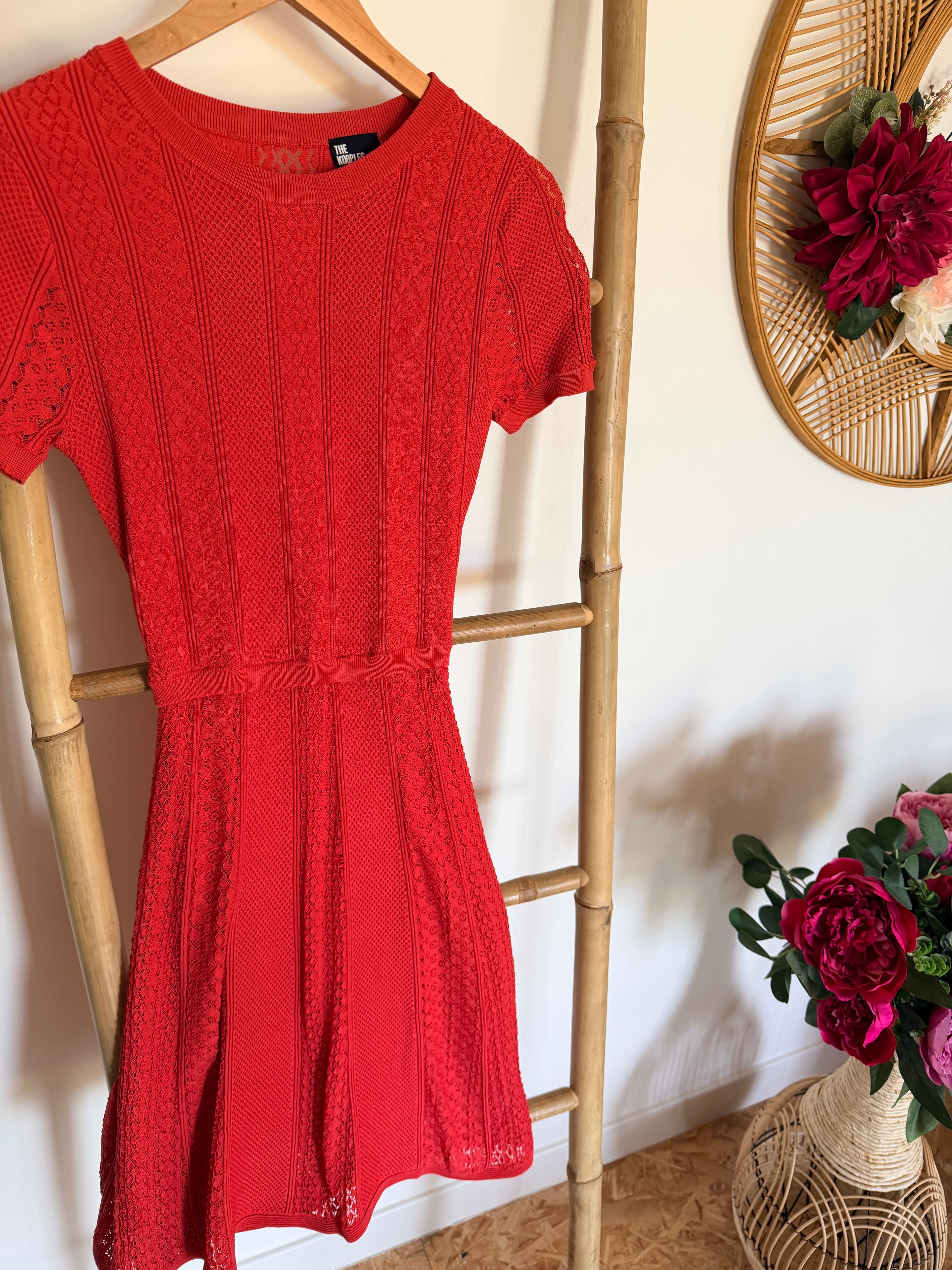 Robe Corail / Orange en maille The Kooples