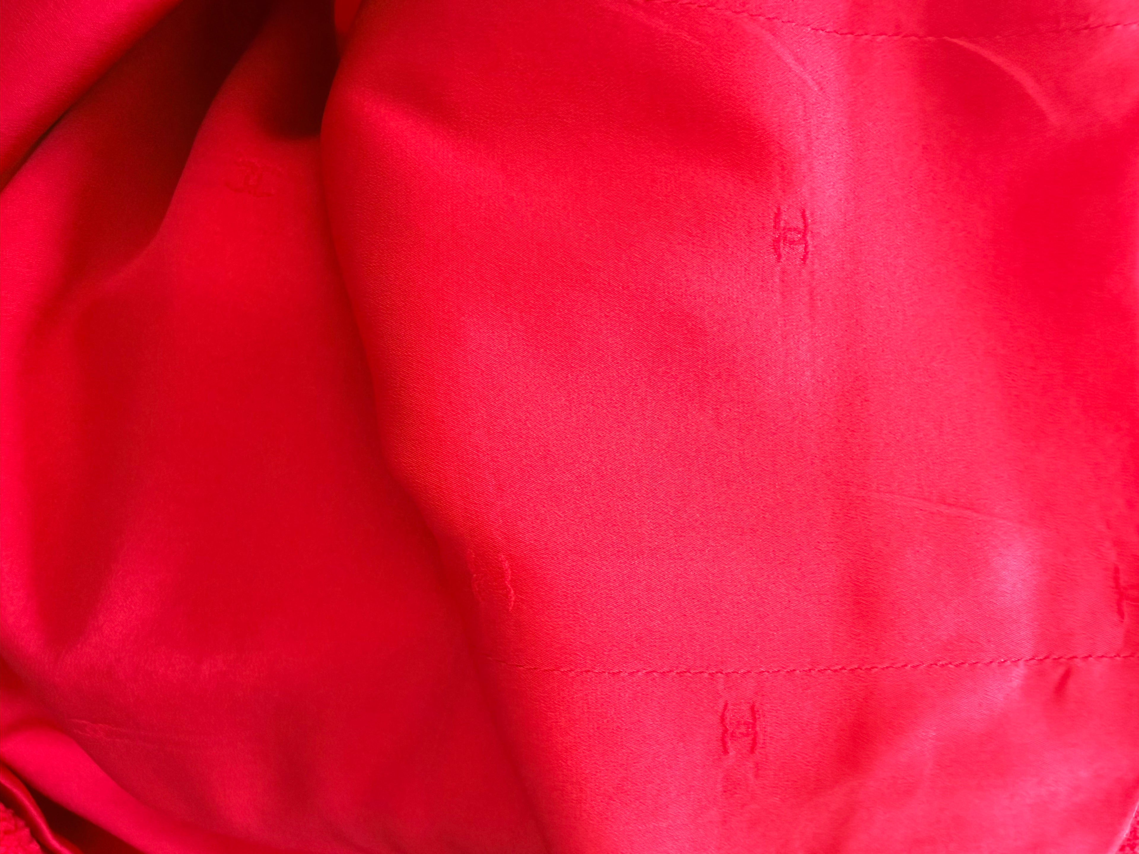 Robe Chanel en tweed rouge