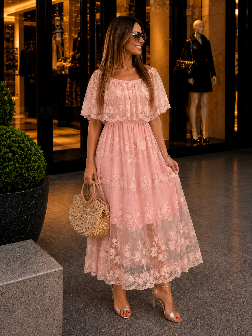 Robe rose en Dentelle