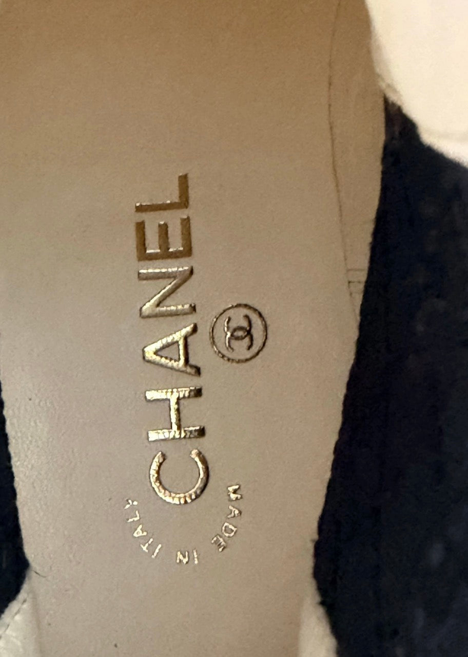 Boots Chanel cuir Full Set