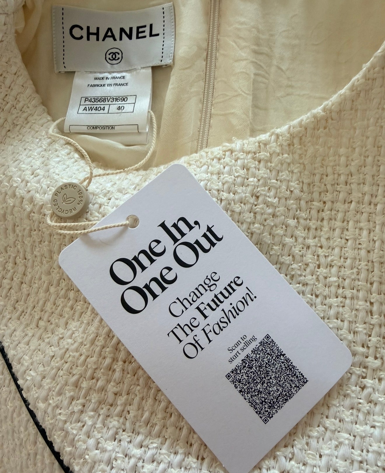 Robe Chanel en tweed écru