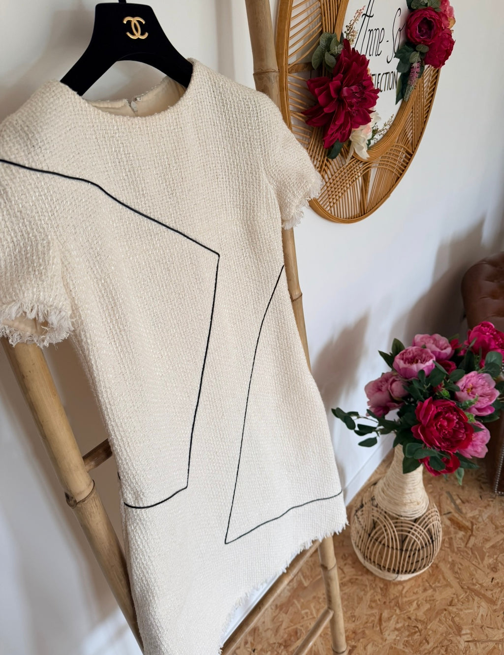 Robe Chanel en tweed écru