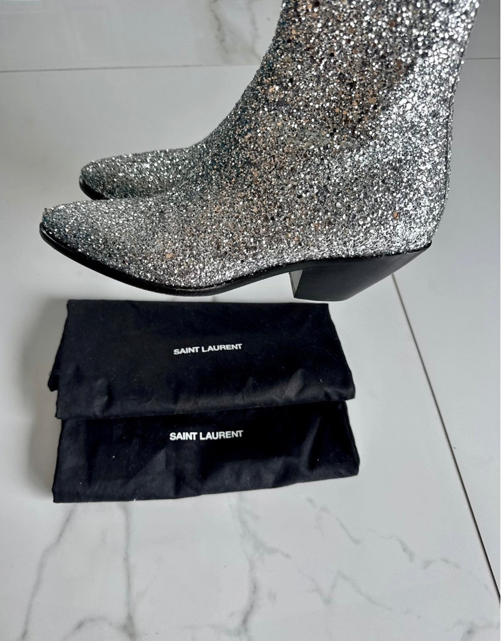 Boots Saint Laurent argentées