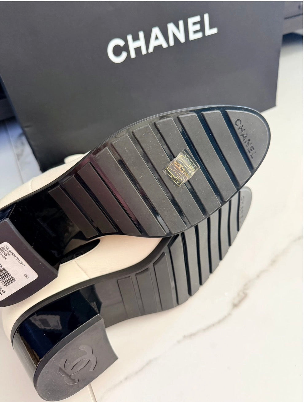 Boots Chanel cuir Full Set