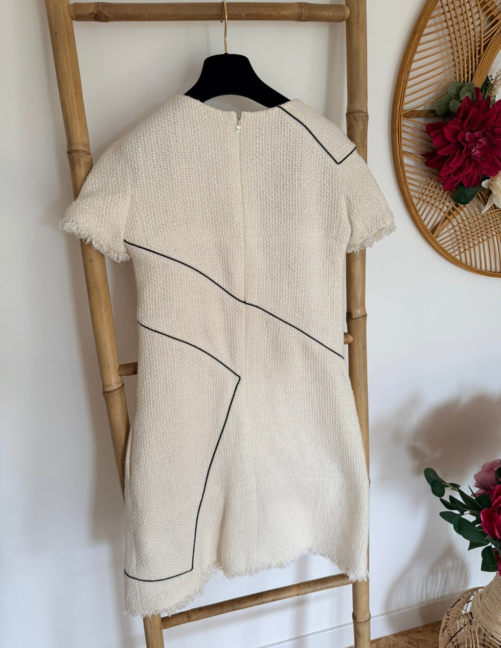 Robe Chanel en tweed écru