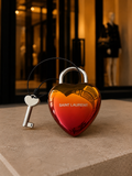 Bijoux de sac en forme de cœur estampillé Saint Laurent