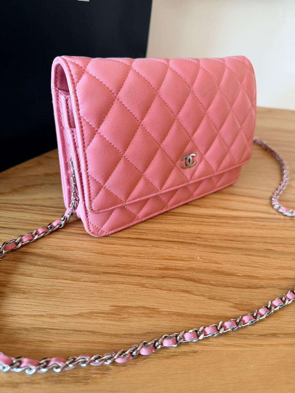 Sac Chanel Wallet on Chain